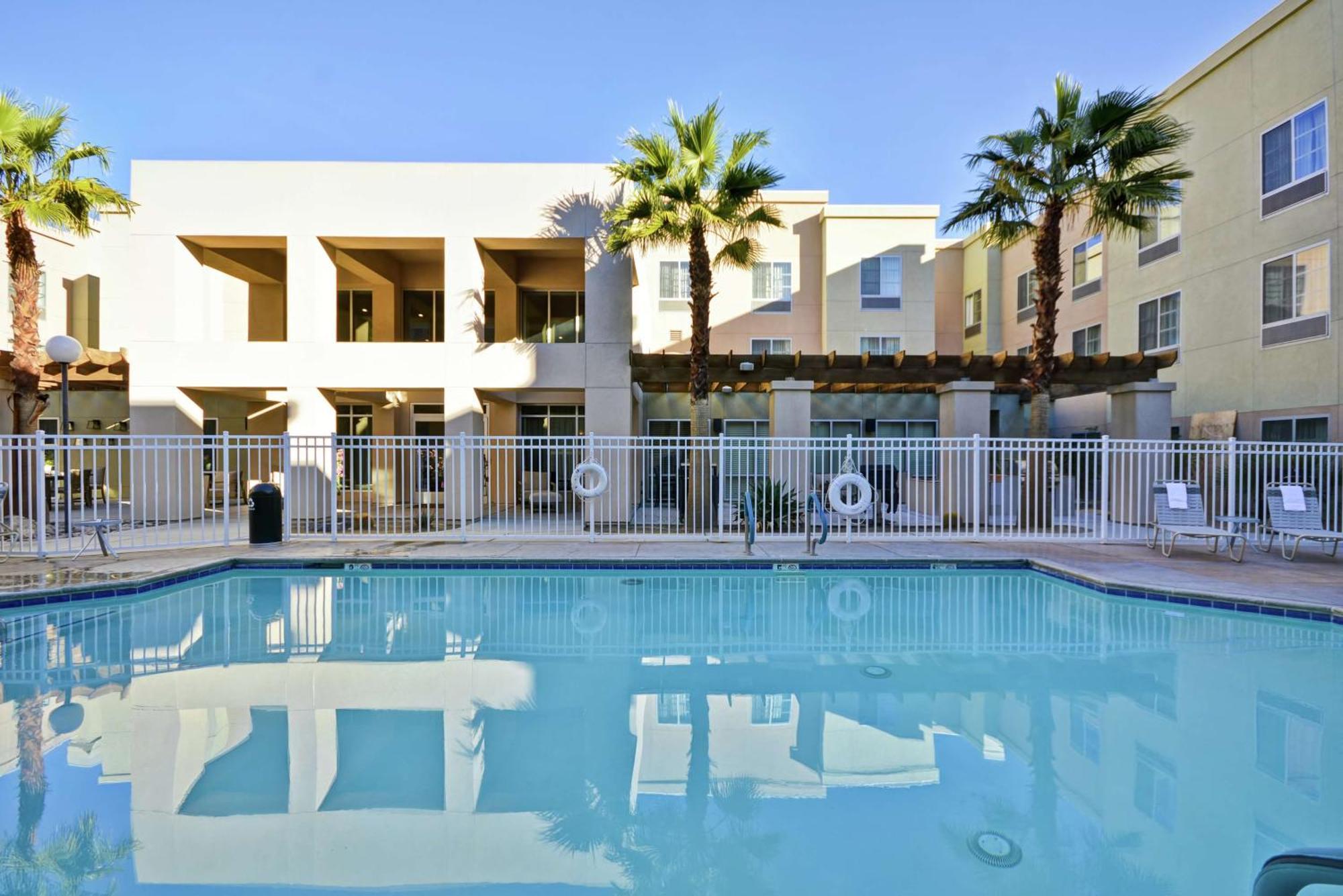 Homewood Suites By Hilton Palm Desert Exterior foto